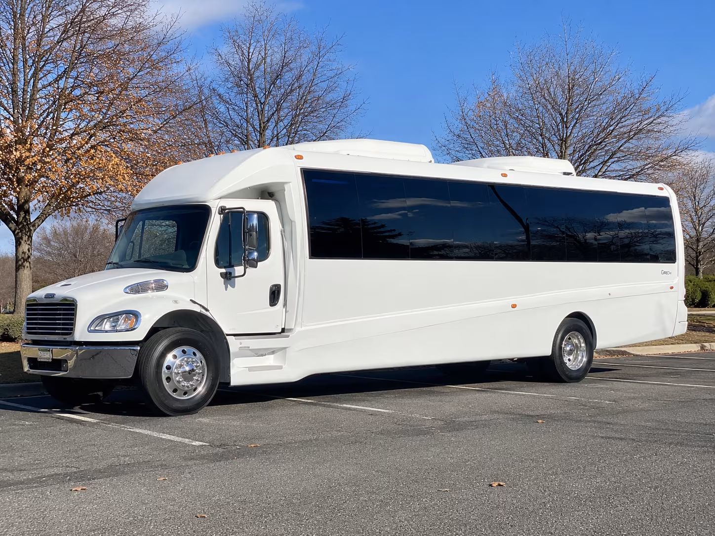 book a prom bus for united alexander nixon or martin high school in laredo