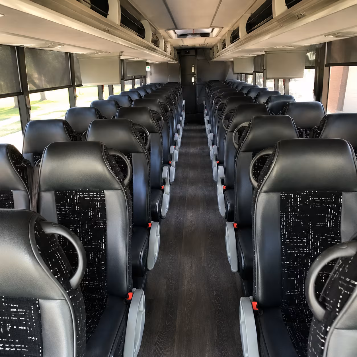 charter buses and party buses for tecos baseball games at uni trade stadium