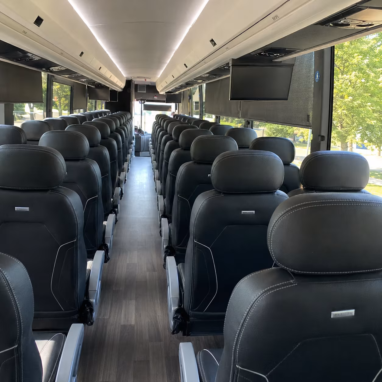charter buses for large laredo wedding receptions and multi venue days