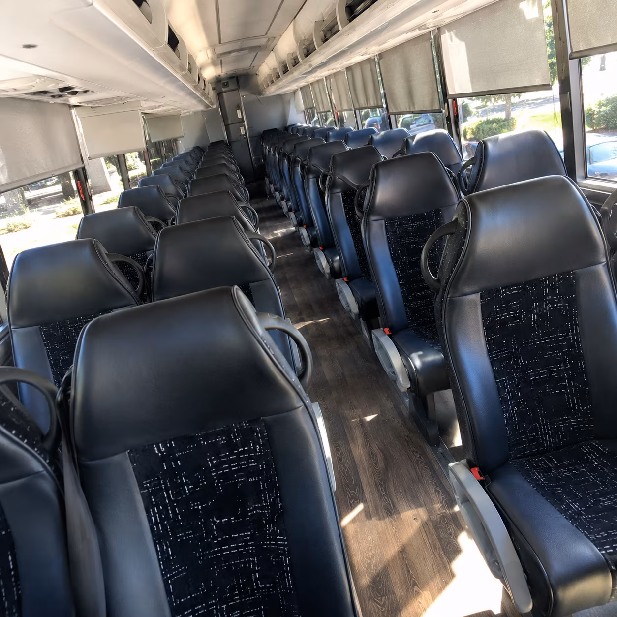 employee shuttle buses for laredo s distribution and manufacturing sector