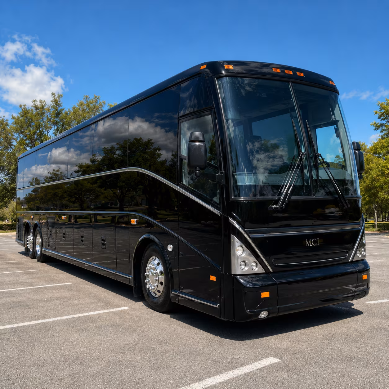 long distance charter buses from laredo to san antonio sporting events