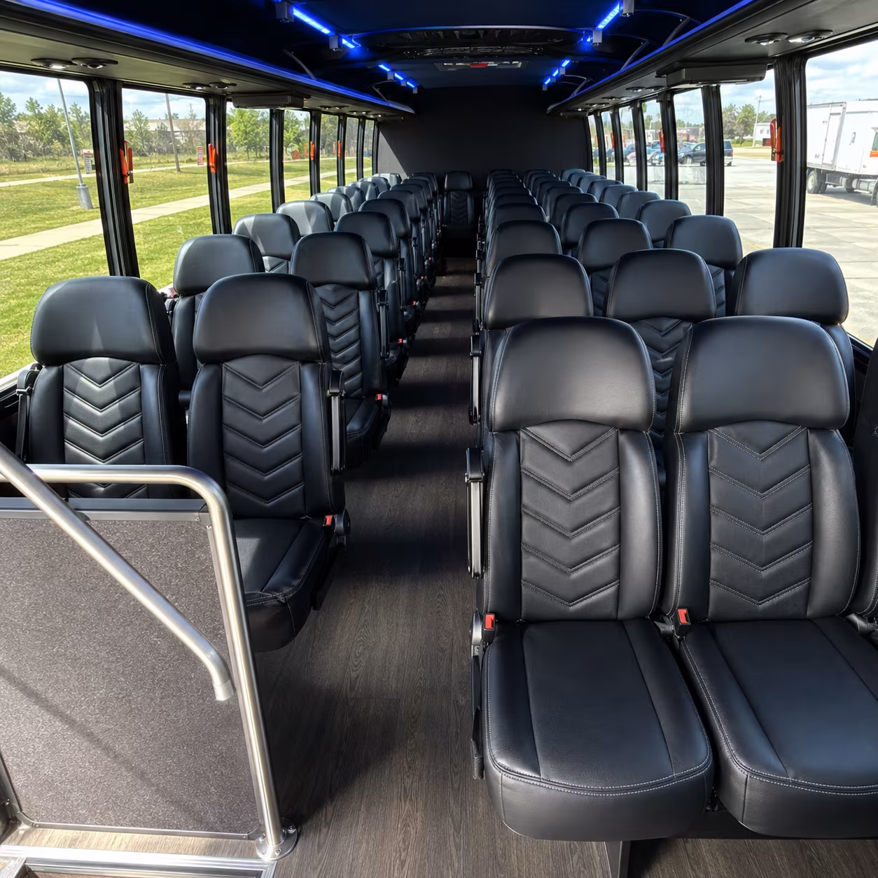 minibuses for laredo convention breakout groups and off site events