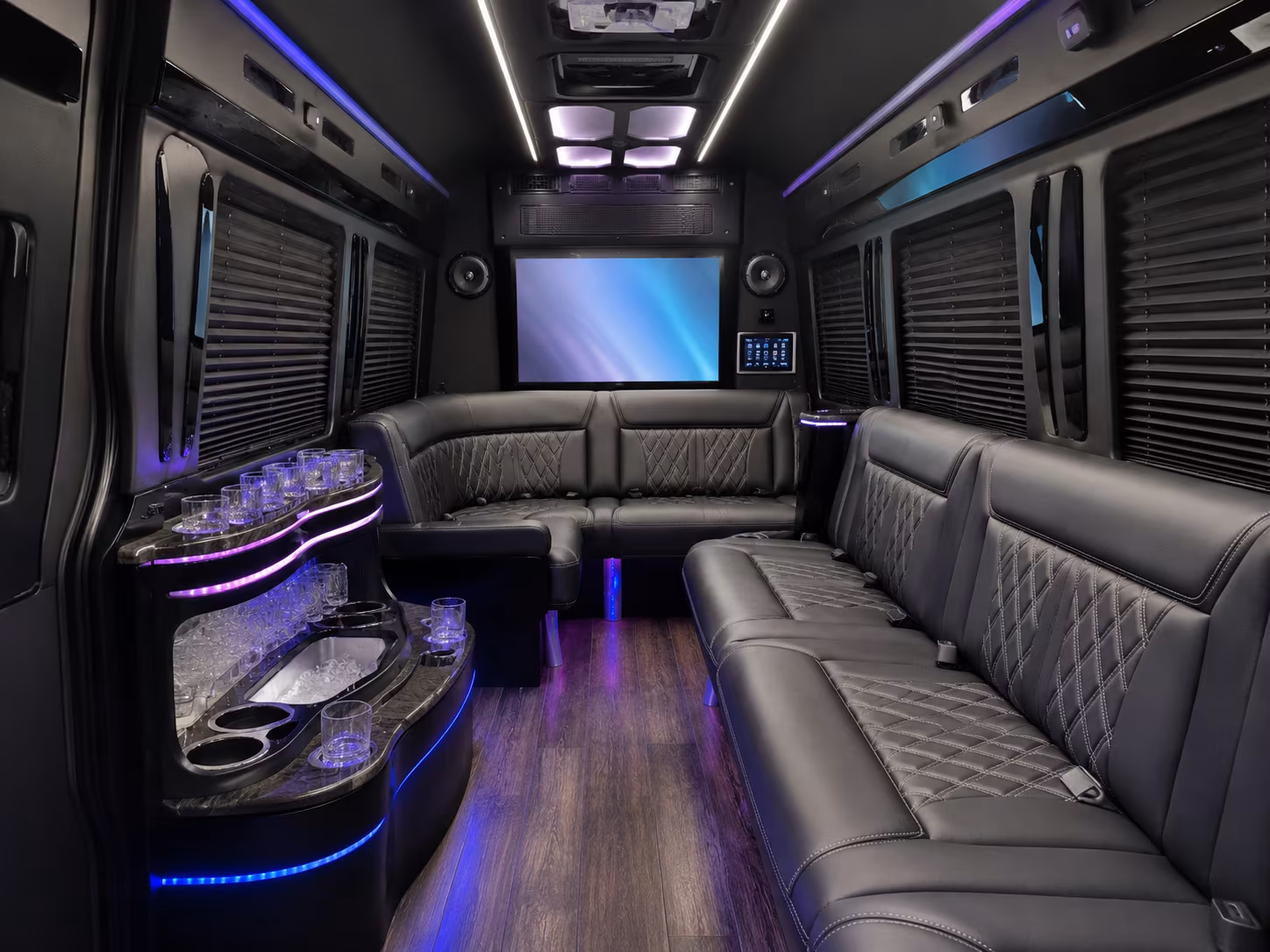 secure transportation for your next airport transfer 2