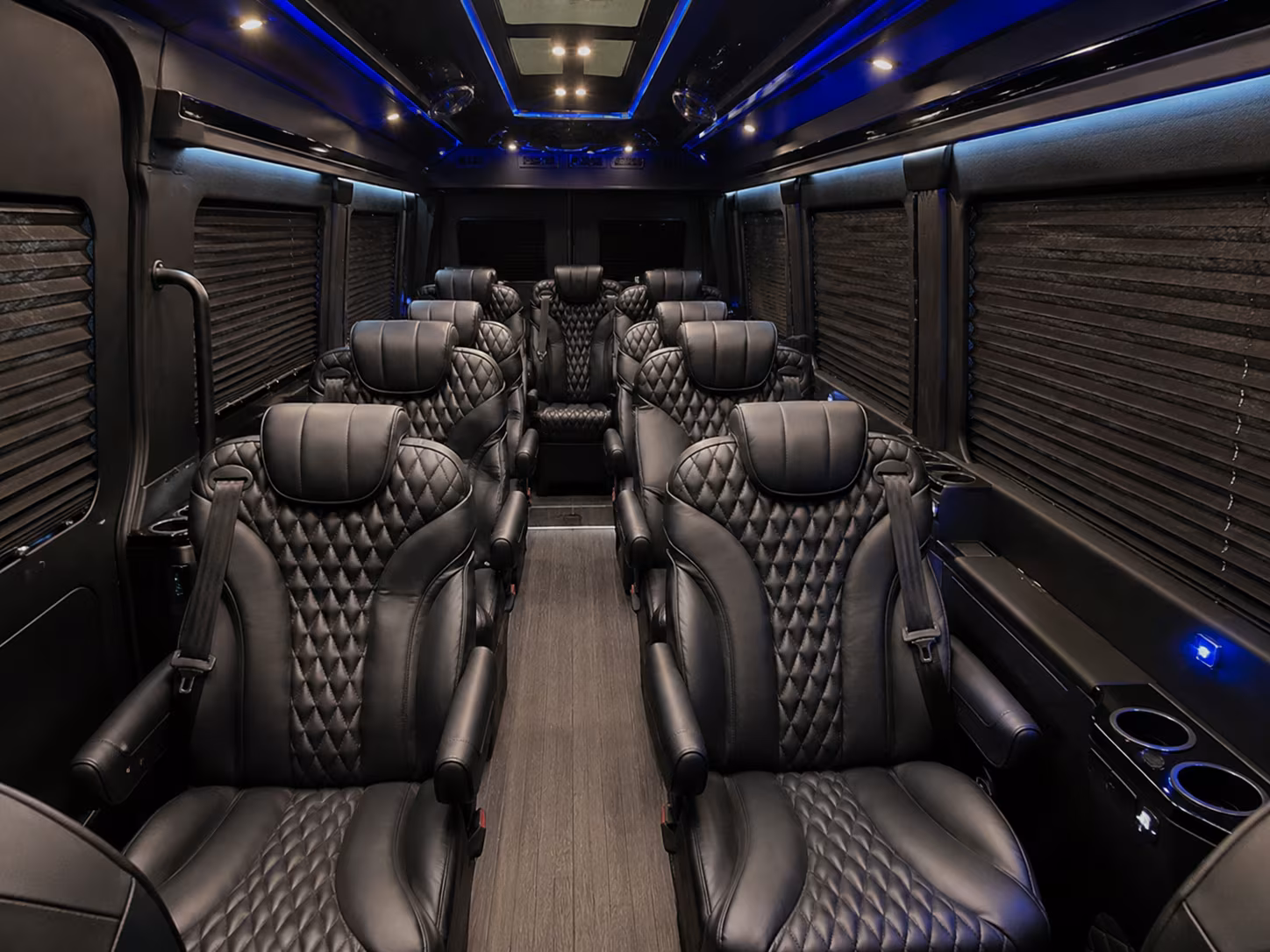 secure transportation for your next airport transfer 5