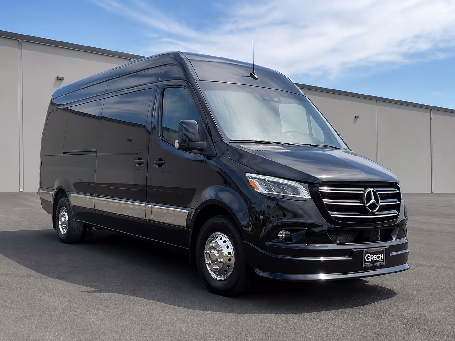 secure transportation for your next prom 1