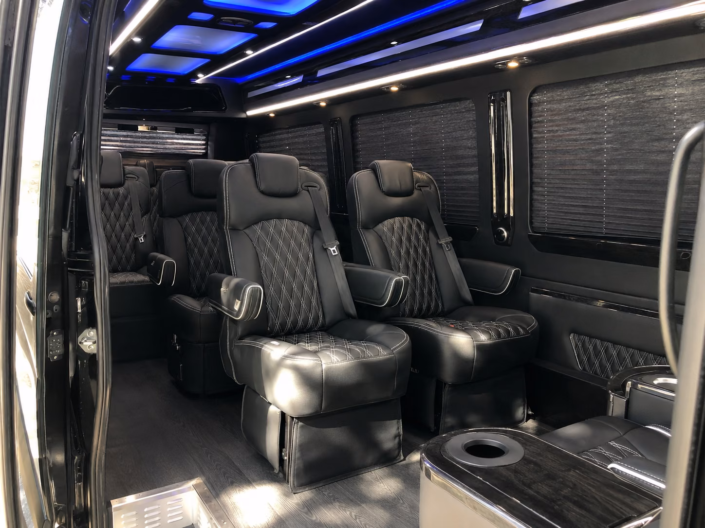 secure transportation for your next prom 4