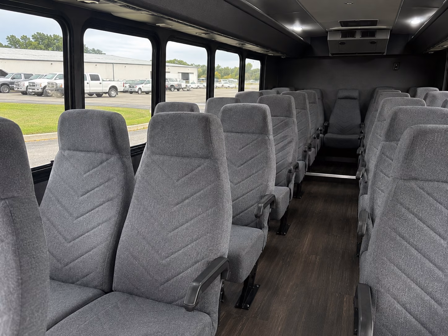 weekly worship shuttle buses for laredo congregations